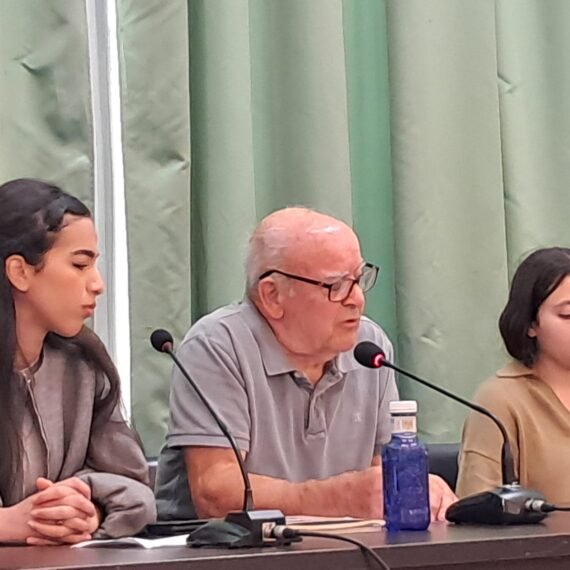 CHARLA de PEDRO CASTAÑO SANTA